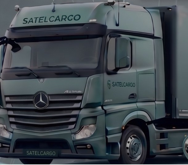 Camión de transporte monitoreado por la plataforma satelital de SatelCargo